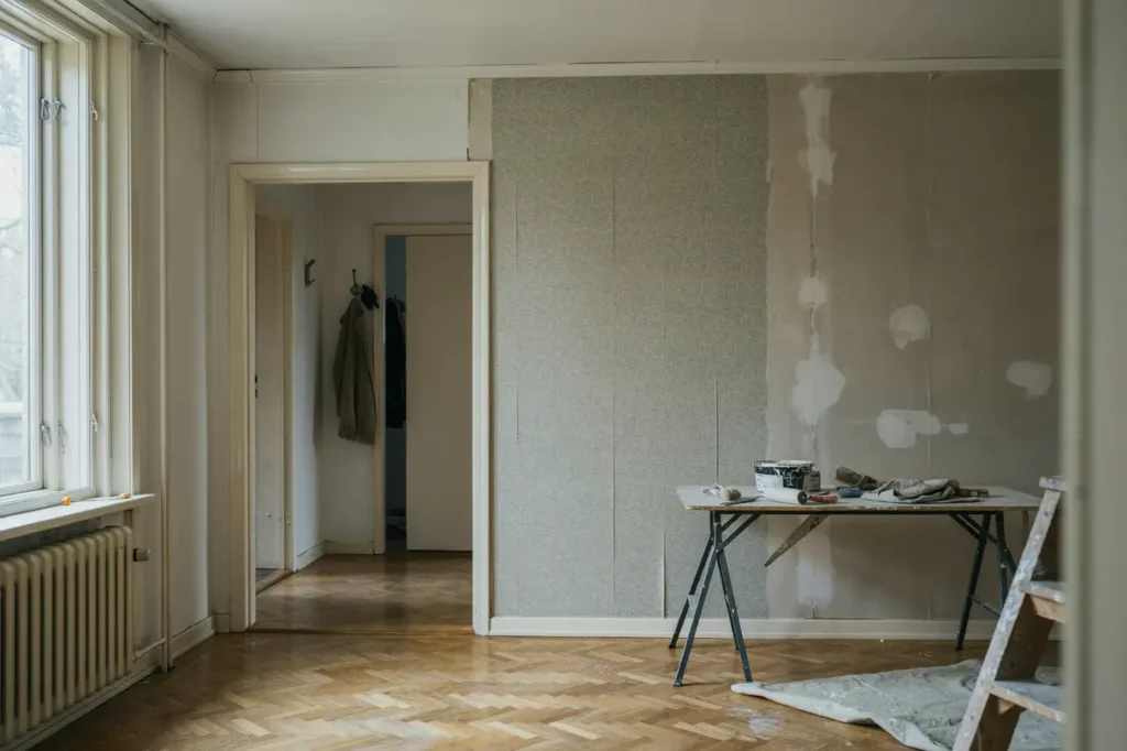 tapetsera vardagsrum i bostadsr tt planering och viktiga val